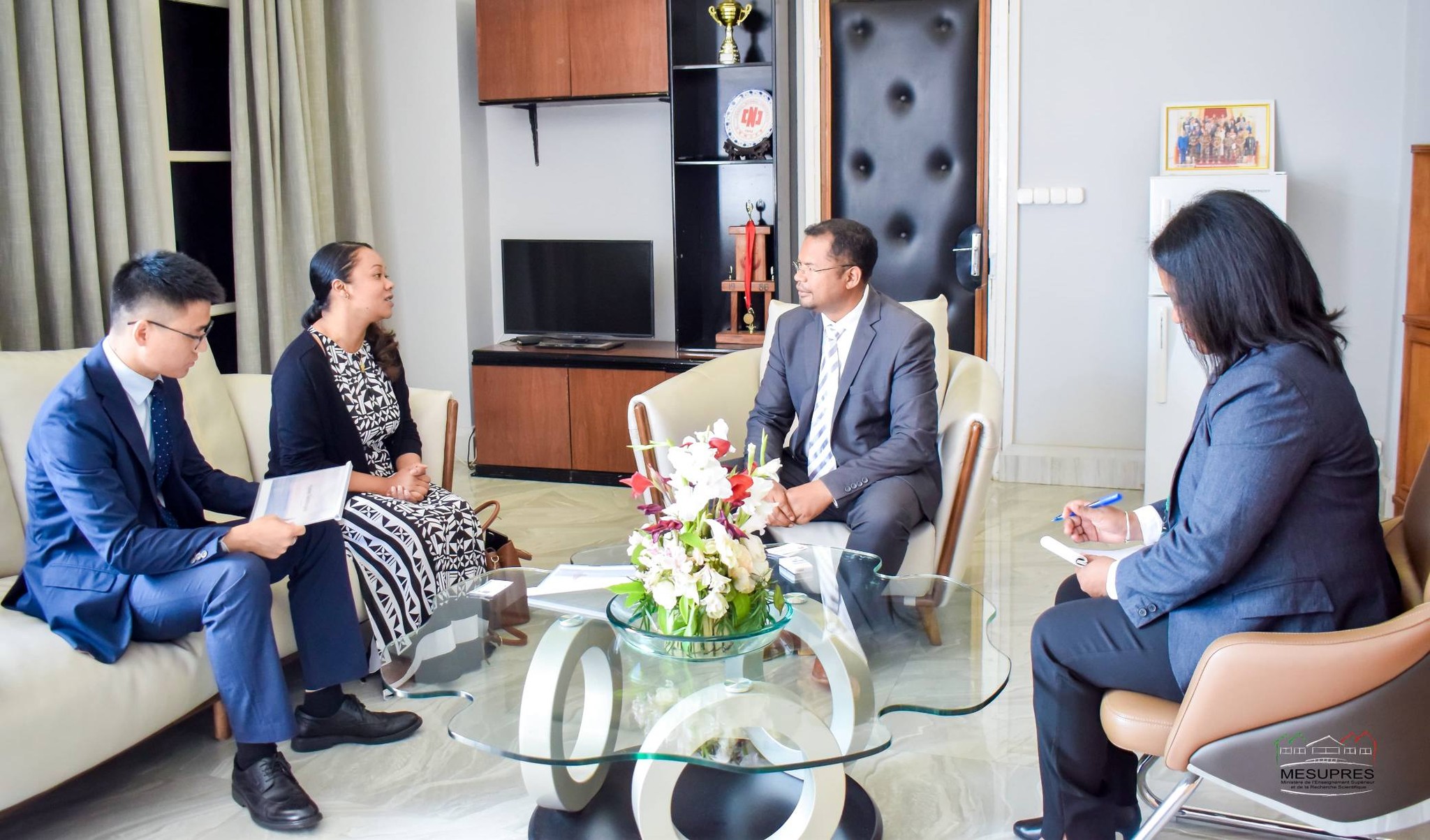 11 2025 Fiaraha miasa MESUPRES HUAWEI 19112025